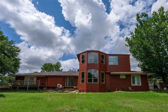 105 Texoma Terrace Road, Denison, TX 75020