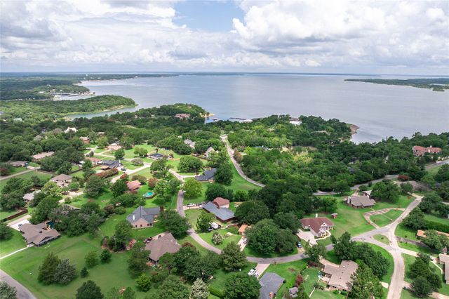 105 Texoma Terrace Road, Denison, TX 75020