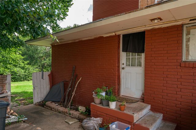 105 Texoma Terrace Road, Denison, TX 75020