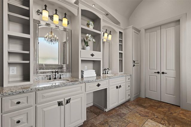 2419 Parrot Shell Lane, Richmond, TX 77406