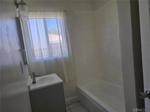 3139 OHIO, South Gate, CA 90280