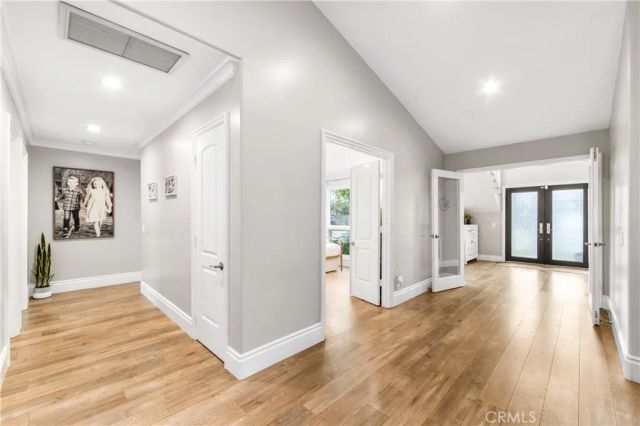 5522 Mossvale Circle, Huntington Beach, CA 92649