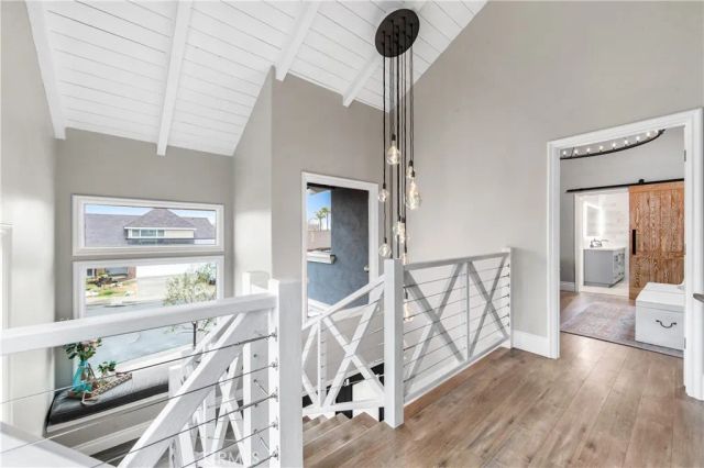 5522 Mossvale Circle, Huntington Beach, CA 92649