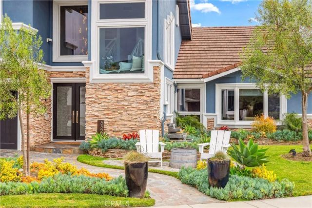 5522 Mossvale Circle, Huntington Beach, CA 92649