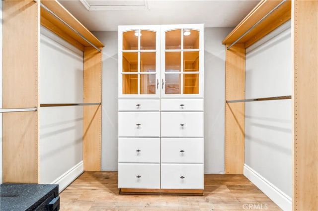 5522 Mossvale Circle, Huntington Beach, CA 92649
