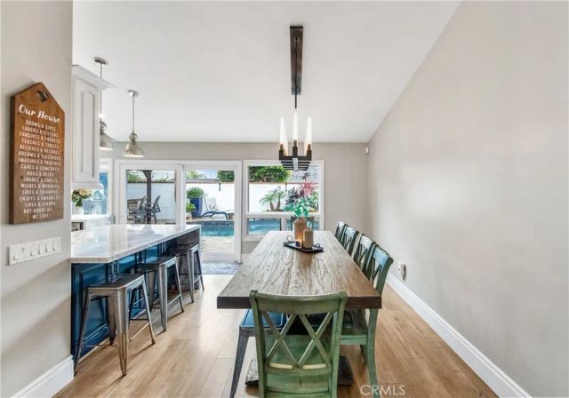 5522 Mossvale Circle, Huntington Beach, CA 92649