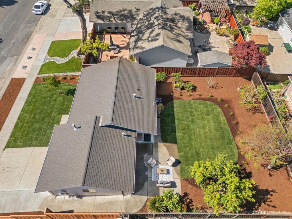 Image 33 of property listing at 2877 Bellini Court, San Jose, CA 95132