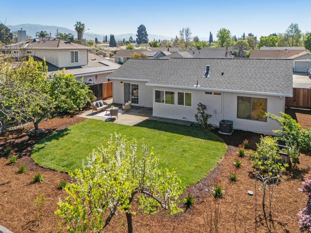 Image 34 of property listing at 2877 Bellini Court, San Jose, CA 95132