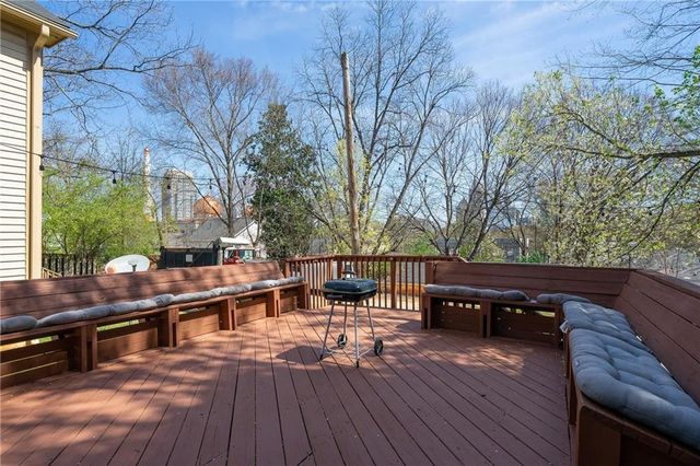 1099 Center Street NW, Atlanta, GA 30318