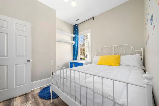 1099 Center Street NW, Atlanta, GA 30318
