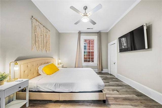 1099 Center Street NW, Atlanta, GA 30318