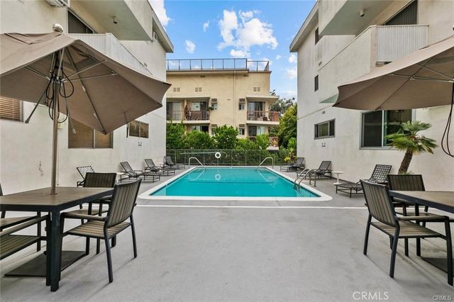 960 Larrabee Street 120, West Hollywood, CA 90069