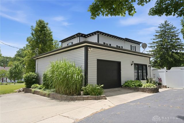 458 E Warren Street, Lebanon, OH 45036