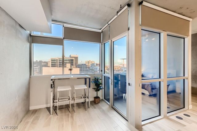 353 East Bonneville Avenue 805, Las Vegas, NV 89101