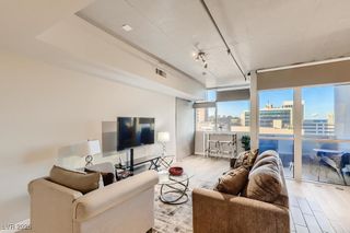 353 East Bonneville Avenue 805, Las Vegas, NV 89101