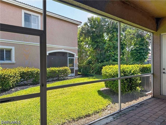 9706 Roundstone CIR, Fort Myers, FL 33967
