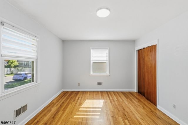 454 Lasalle Ave, Hasbrouck Heights Boro, NJ 07604