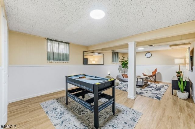 454 Lasalle Ave, Hasbrouck Heights Boro, NJ 07604