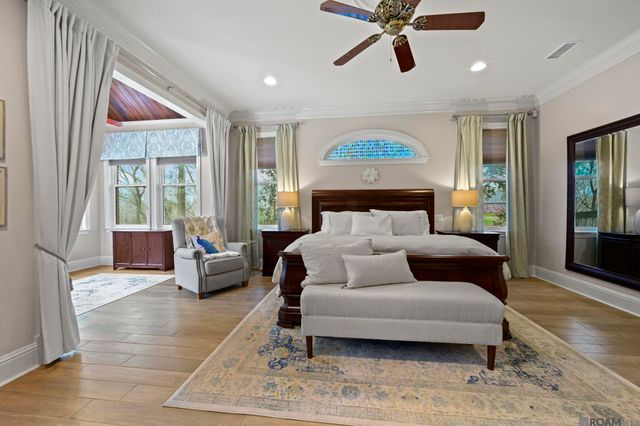 6895 Hunters Way Dr, Denham Springs, LA 70726