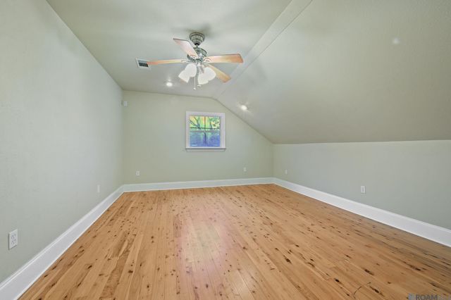 6895 Hunters Way Dr, Denham Springs, LA 70726