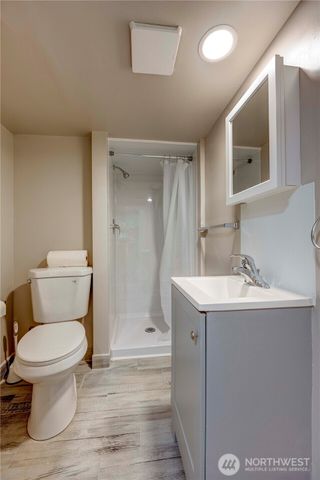 211 W Harvard Avenue, Shelton, WA 98584