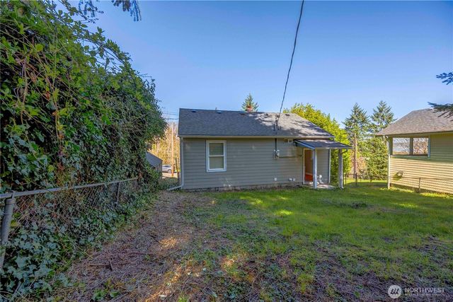 211 W Harvard Avenue, Shelton, WA 98584