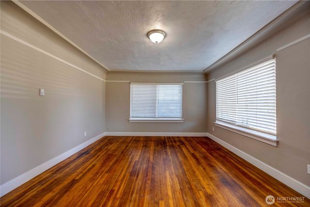 211 W Harvard Avenue, Shelton, WA 98584