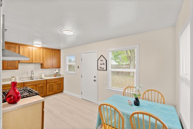 1419 38th Ave, Sacramento, CA 95822