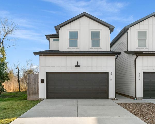 2710 Noble Street, Houston, TX 77026