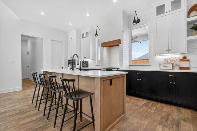 10101 Saratoga Avenue, Lubbock, TX 79424