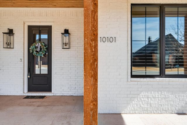 10101 Saratoga Avenue, Lubbock, TX 79424