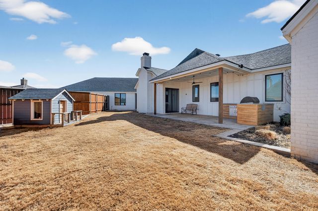 10101 Saratoga Avenue, Lubbock, TX 79424