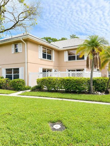 3115 Kingston Court, West Palm Beach, FL 33409