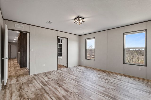 3924 Sandusky Road, Whitesboro, TX 76273