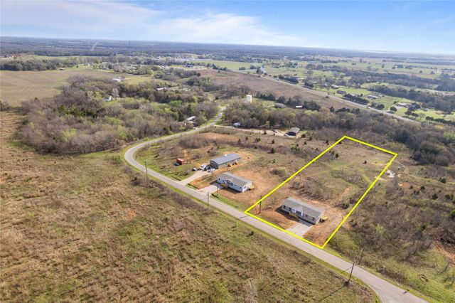 3924 Sandusky Road, Whitesboro, TX 76273