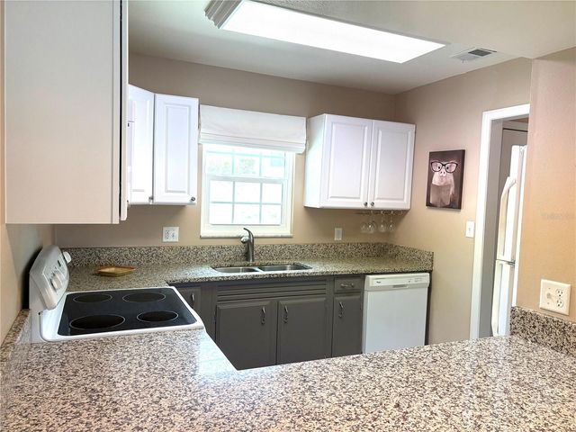 1152 VILLA LANE 104, Apopka, FL 32712