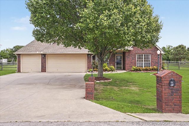 14815 N 60th East Avenue, Collinsville, OK 74021