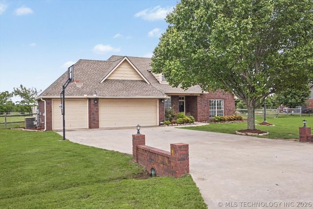 14815 N 60th East Avenue, Collinsville, OK 74021
