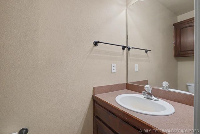 14815 N 60th East Avenue, Collinsville, OK 74021