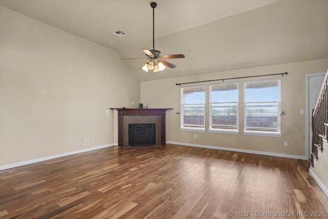 14815 N 60th East Avenue, Collinsville, OK 74021