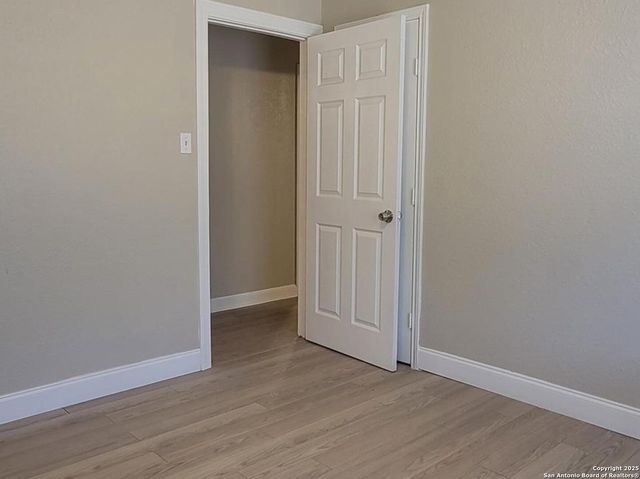 302 E Byrd, Universal City, TX 78148