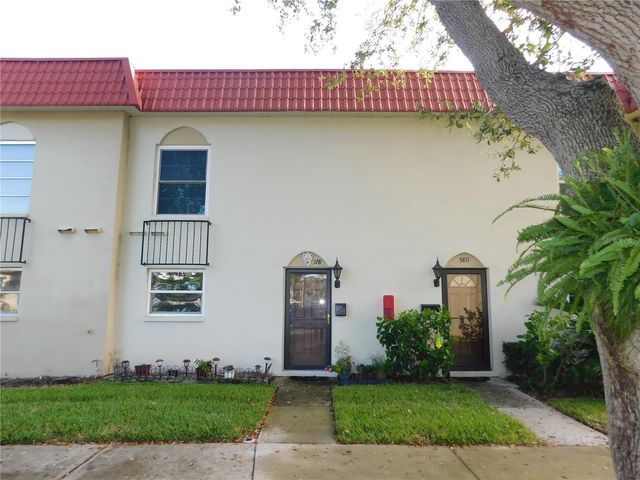 2700 BAYSHORE BOULEVARD 2C, Dunedin, FL 34698