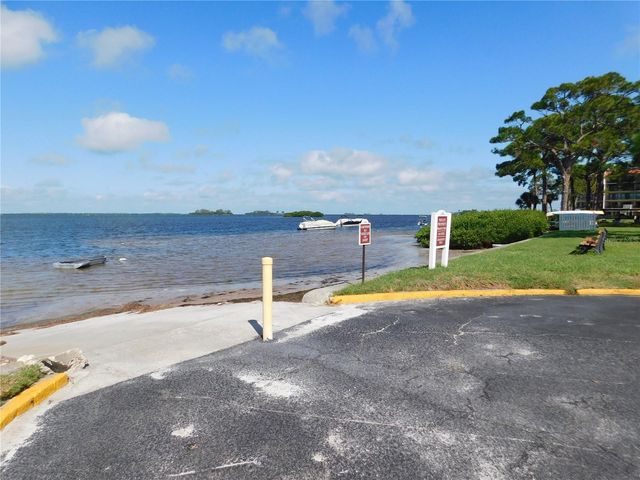 2700 BAYSHORE BOULEVARD 2C, Dunedin, FL 34698