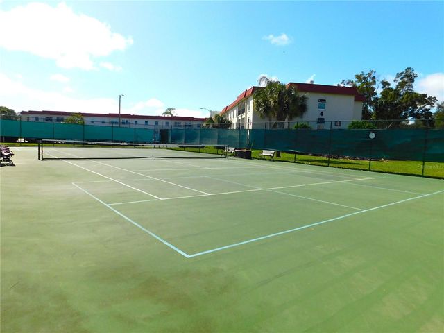 2700 BAYSHORE BOULEVARD 2C, Dunedin, FL 34698