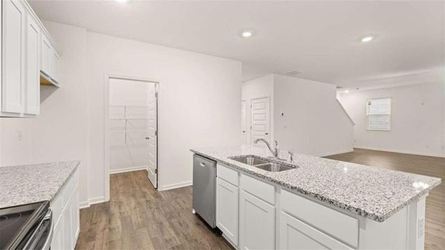 93 White Spruce Way, Newnan, GA 30265