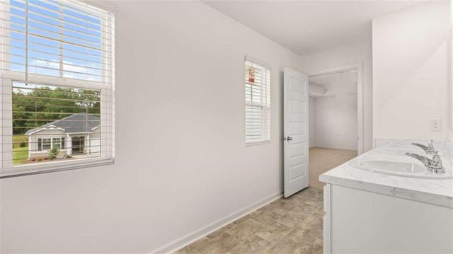93 White Spruce Way, Newnan, GA 30265