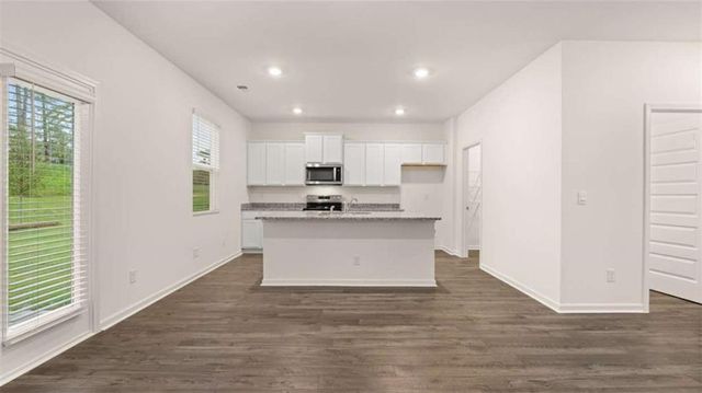 93 White Spruce Way, Newnan, GA 30265