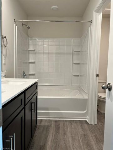 102 Longview Street, Lexington, NC 27295