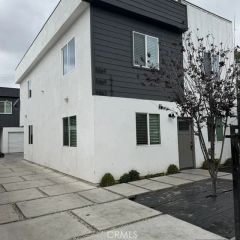 5867 Towne, Los Angeles, CA 90003