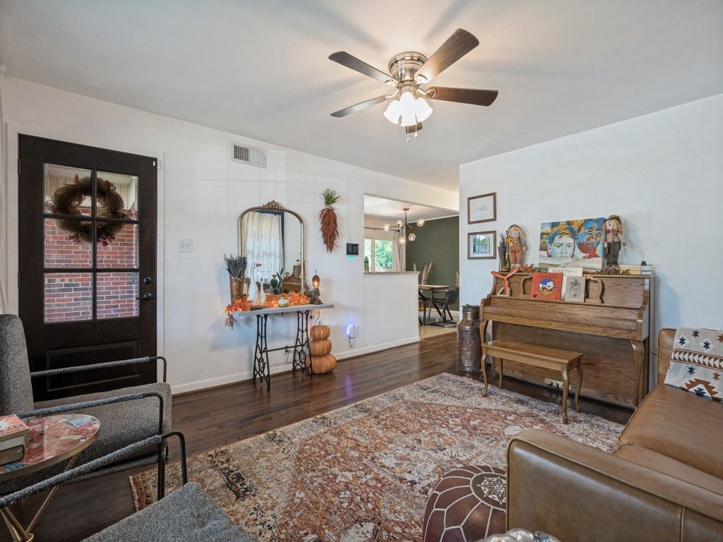 13508 Challaburton Drive, Farmers Branch, TX 75234 — photo 4